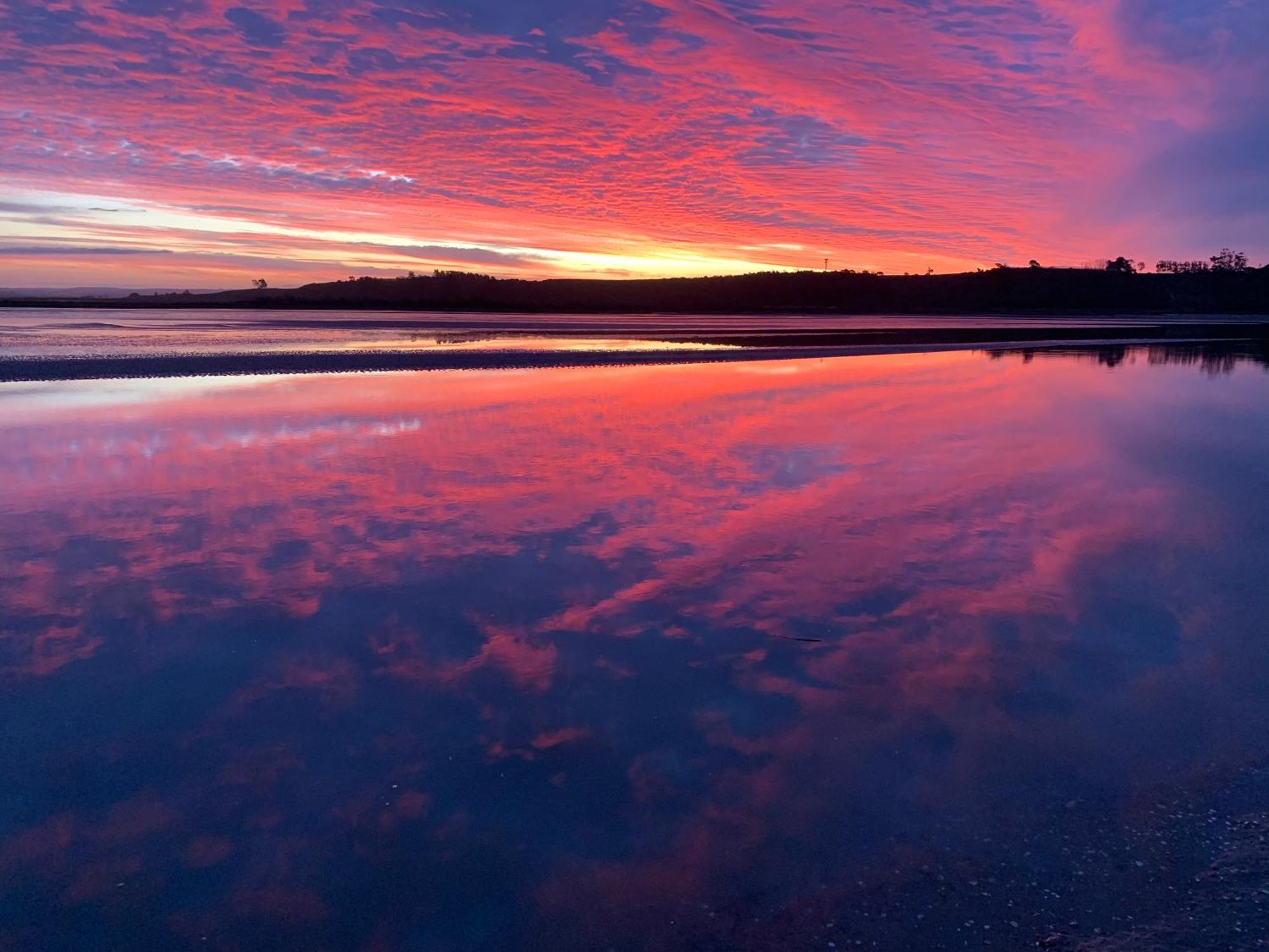 Pukehina Estuary Sunset Views Holiday Home Exterior photo