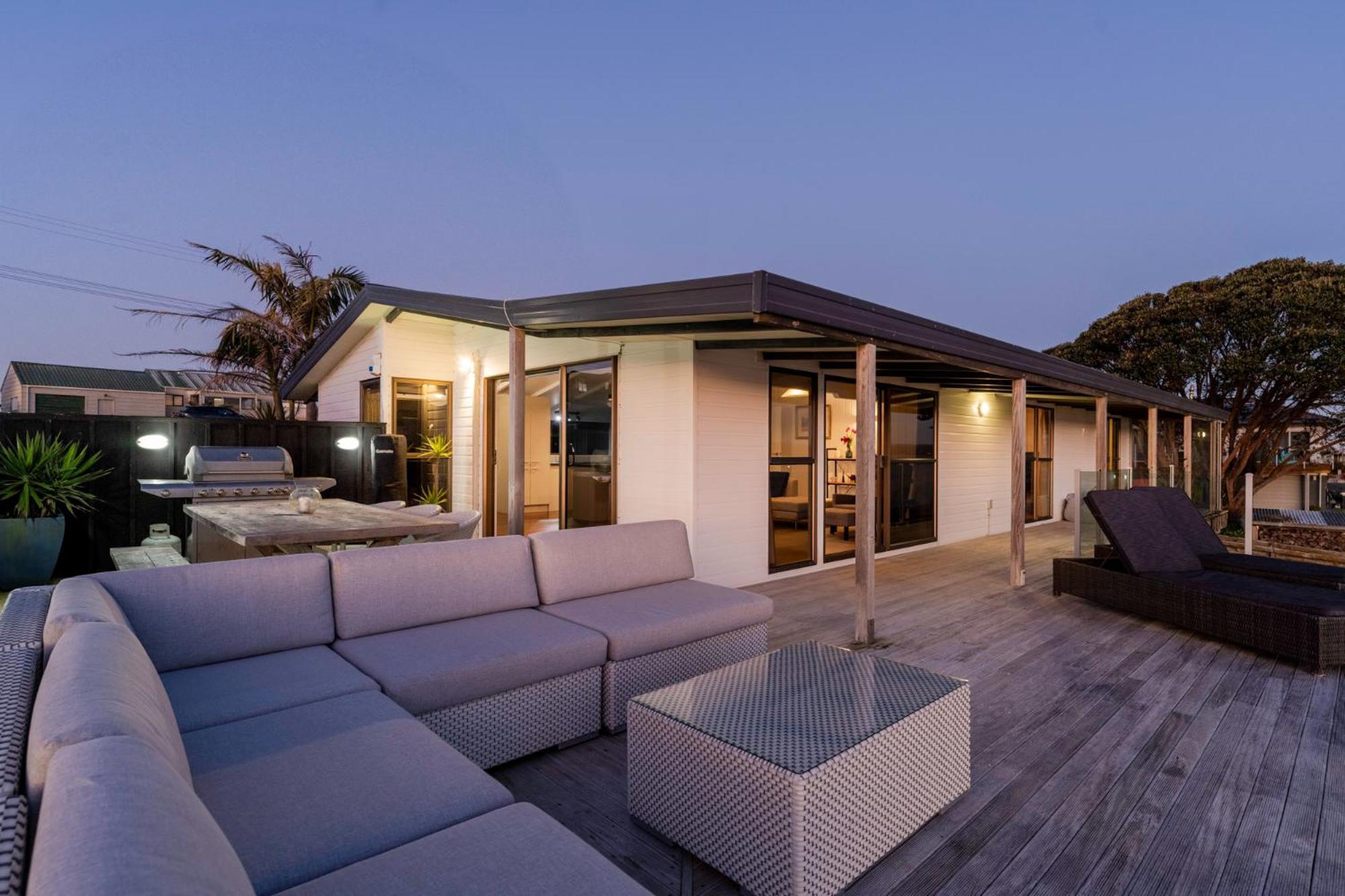 Pukehina Estuary Sunset Views Holiday Home Exterior photo