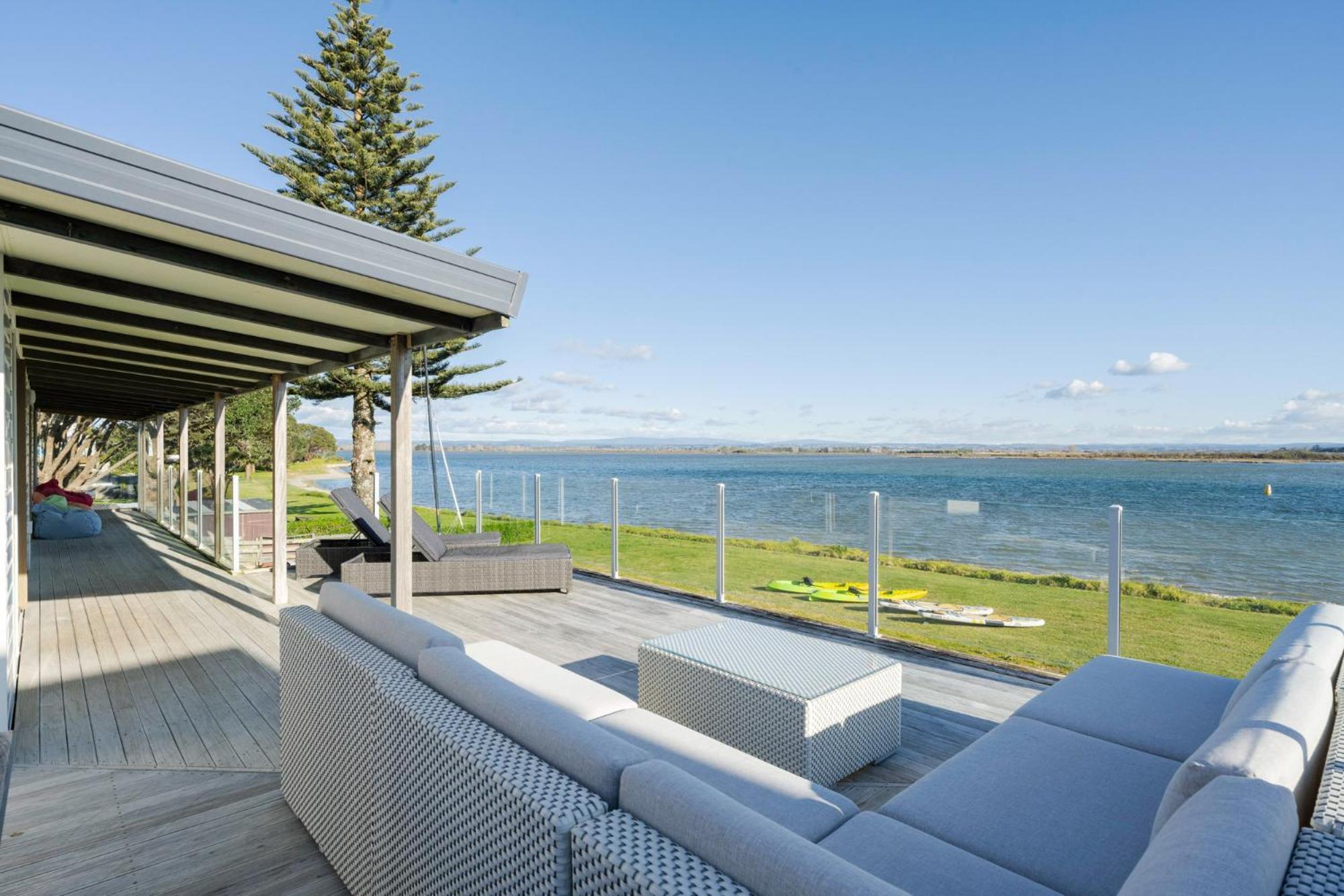 Pukehina Estuary Sunset Views Holiday Home Exterior photo